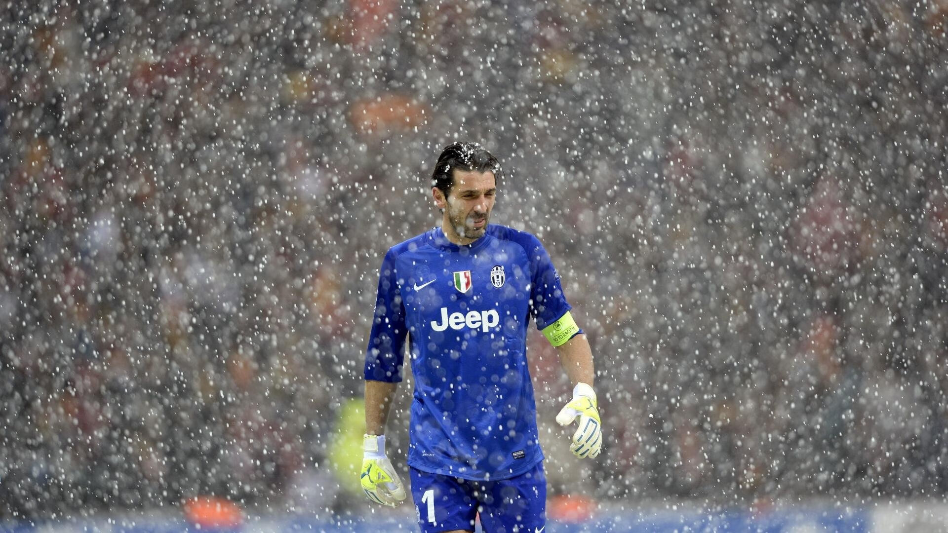 卡莱尔联防守稳固，蓝衫军誓夺关键分数，卡莱尔厉害吗