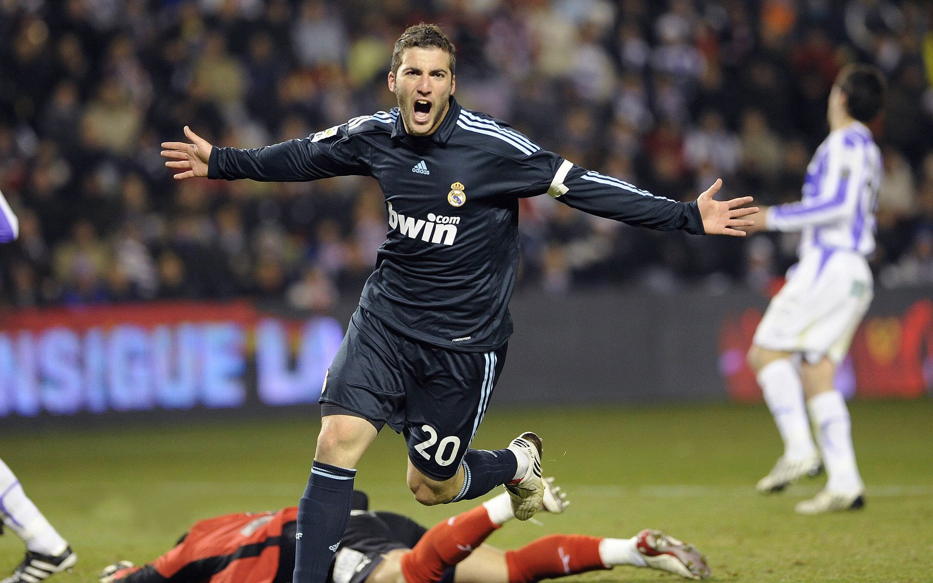 歐冠盃之巔：巴西篮球巨星騰雲駕霧挑戰歐洲職業聯賽，巴西2020欧洲杯