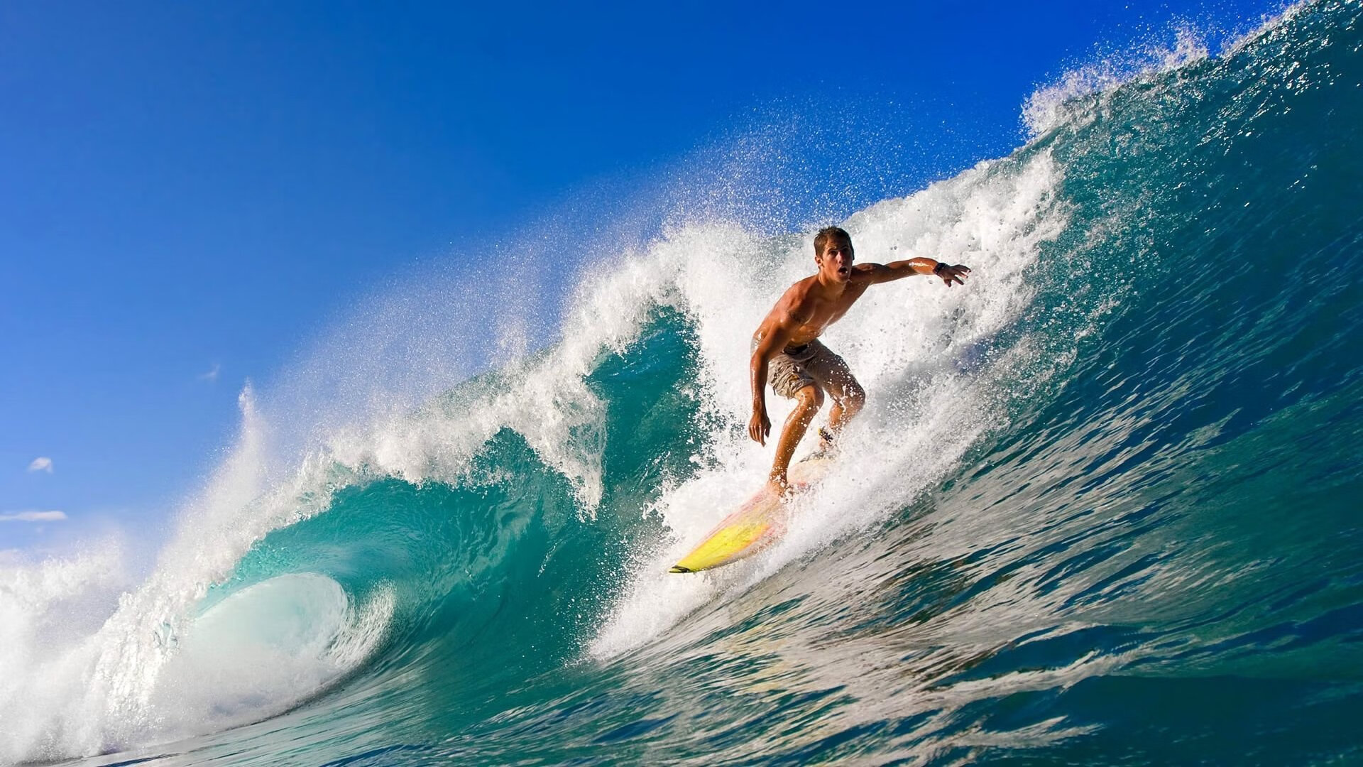 电竞职业选手训练强度控制及运动康复结合方法，电竞选手一般训练多长时间